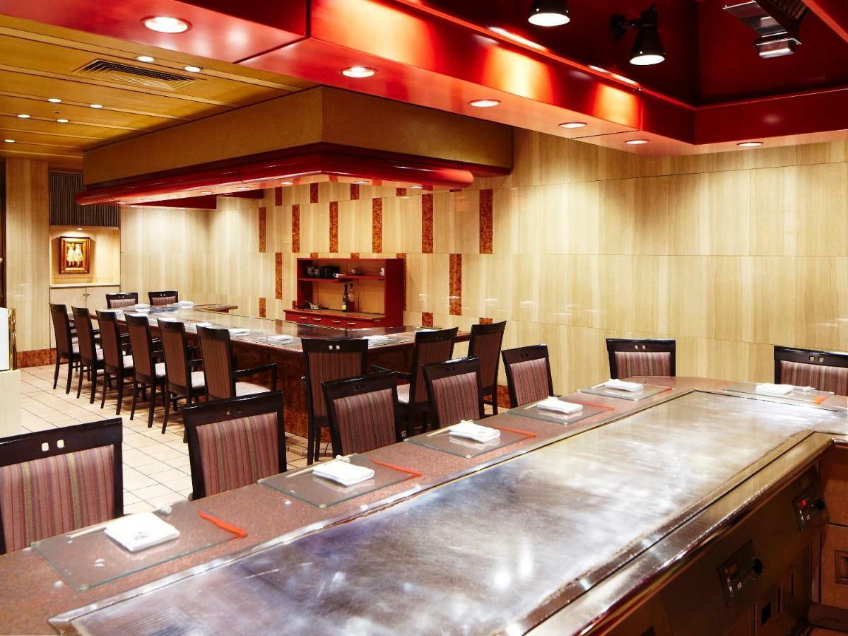Takarazuka Hotel Buitenkant foto